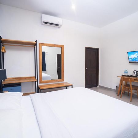 מלון Kejayan La Casa Jogja מראה חיצוני תמונה